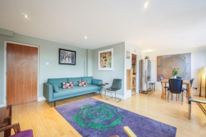 Large Luxurious CENTRAL Private Terrace - For 6